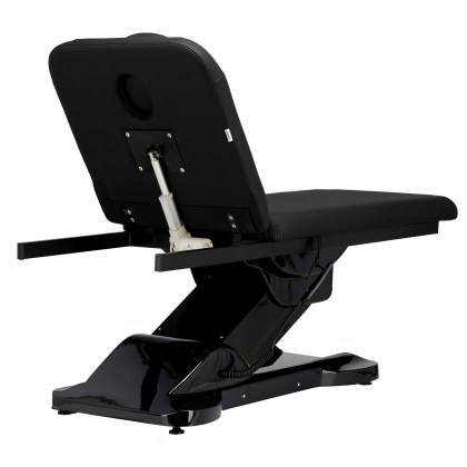 2c6bd14d595e48db97631404854a1378